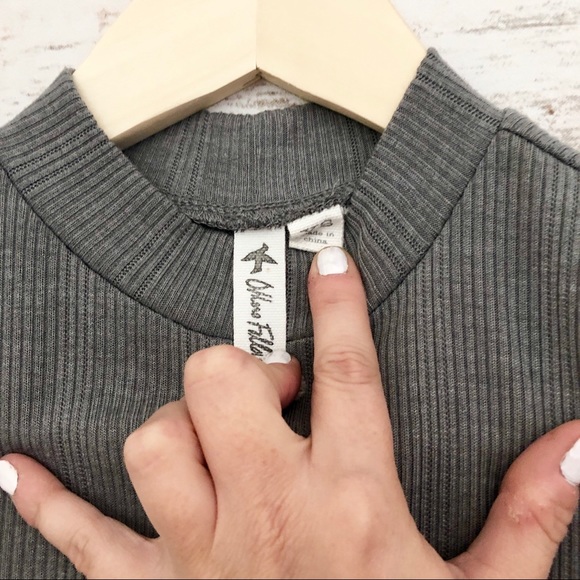 Others Follow // Ribbed Tank - Picture 3 of 4